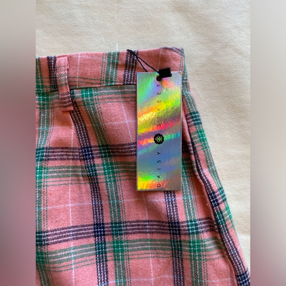 NWT Daisy Street Pink Gingham Plaid Mini Skirt - Picture 3 of 4